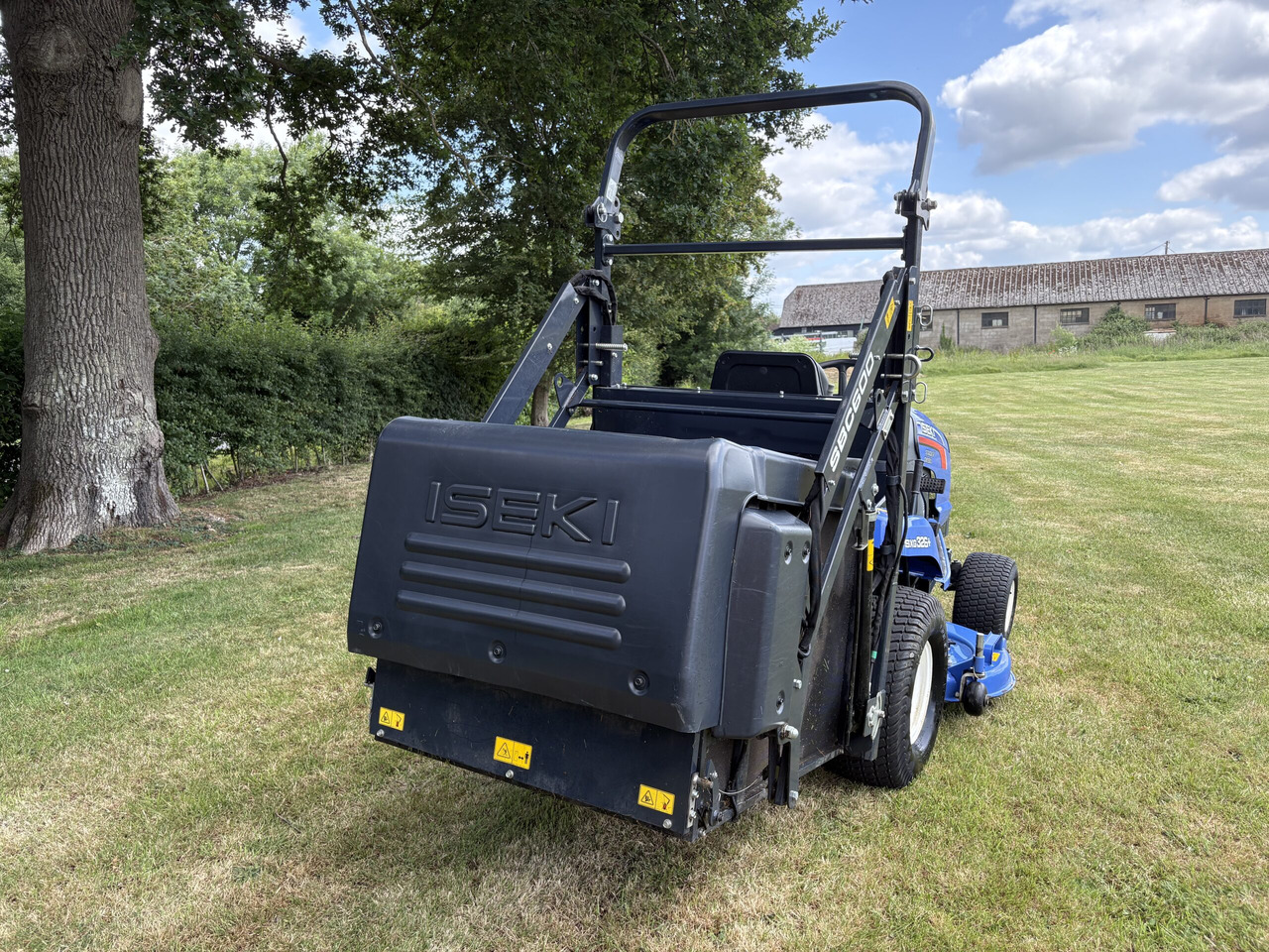 Iseki SXG326+ Commercial Cut & Collect - جزازة أعشاب الحدائق: صورة 4 Iseki SXG326+ Commercial Cut & Collect - جزازة أعشاب الحدائق: صورة 4