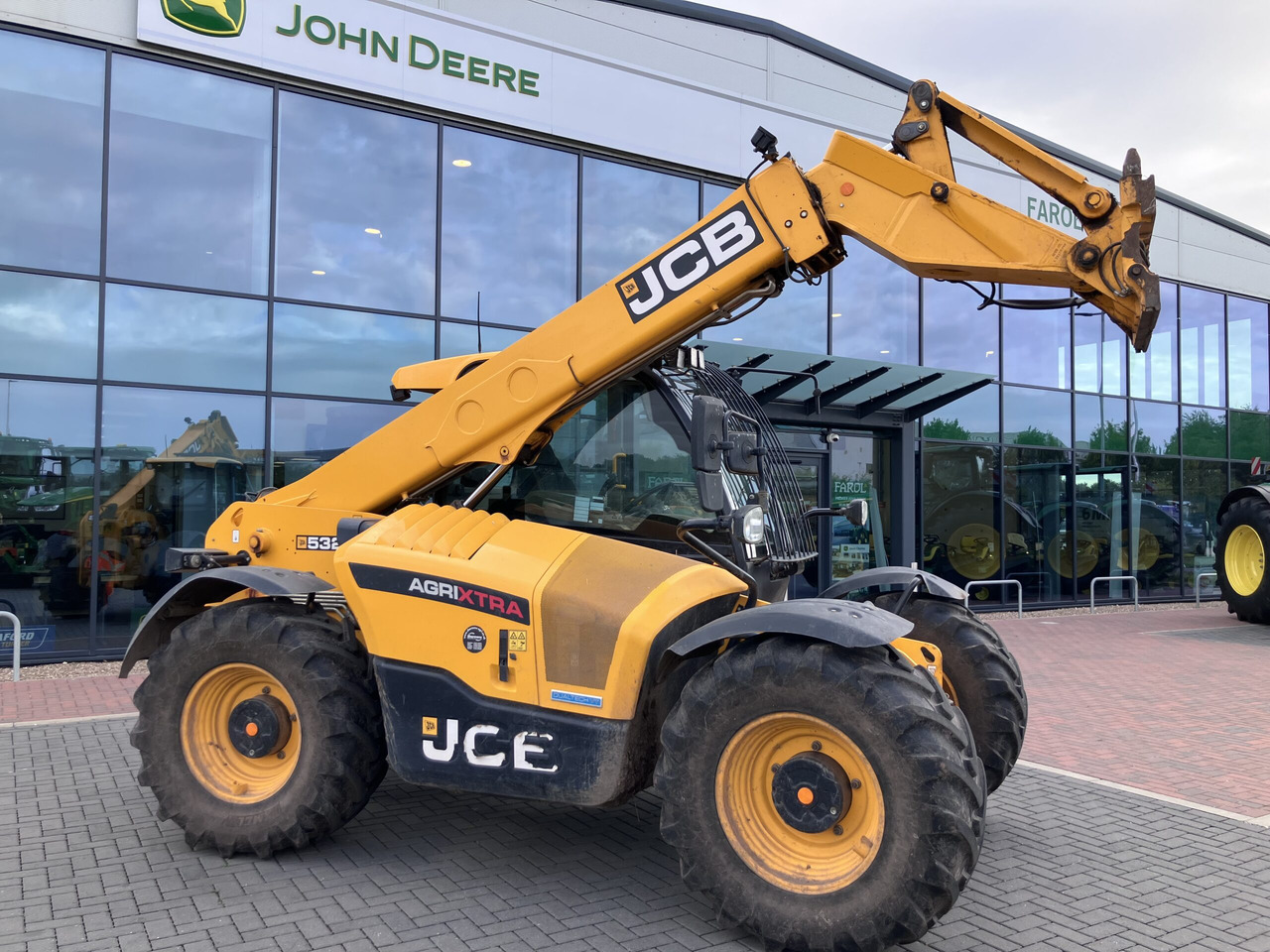 JCB 532.70 AGRIXTRA - رافعة تلسكوبية: صورة 1 JCB 532.70 AGRIXTRA - رافعة تلسكوبية: صورة 1