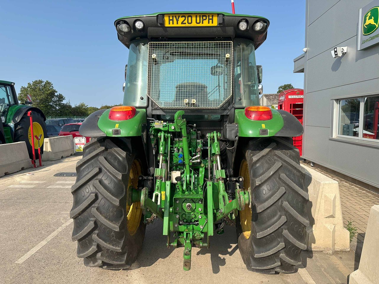John Deere 5125R - جرار: صورة 4 John Deere 5125R - جرار: صورة 4