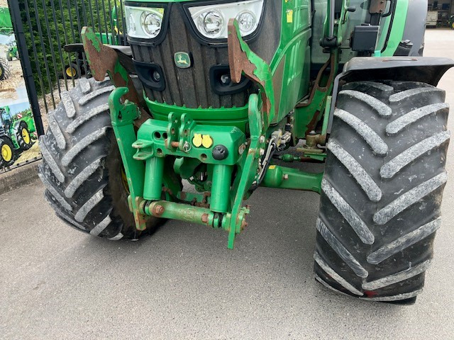 John Deere 6125R - جرار: صورة 2 John Deere 6125R - جرار: صورة 2