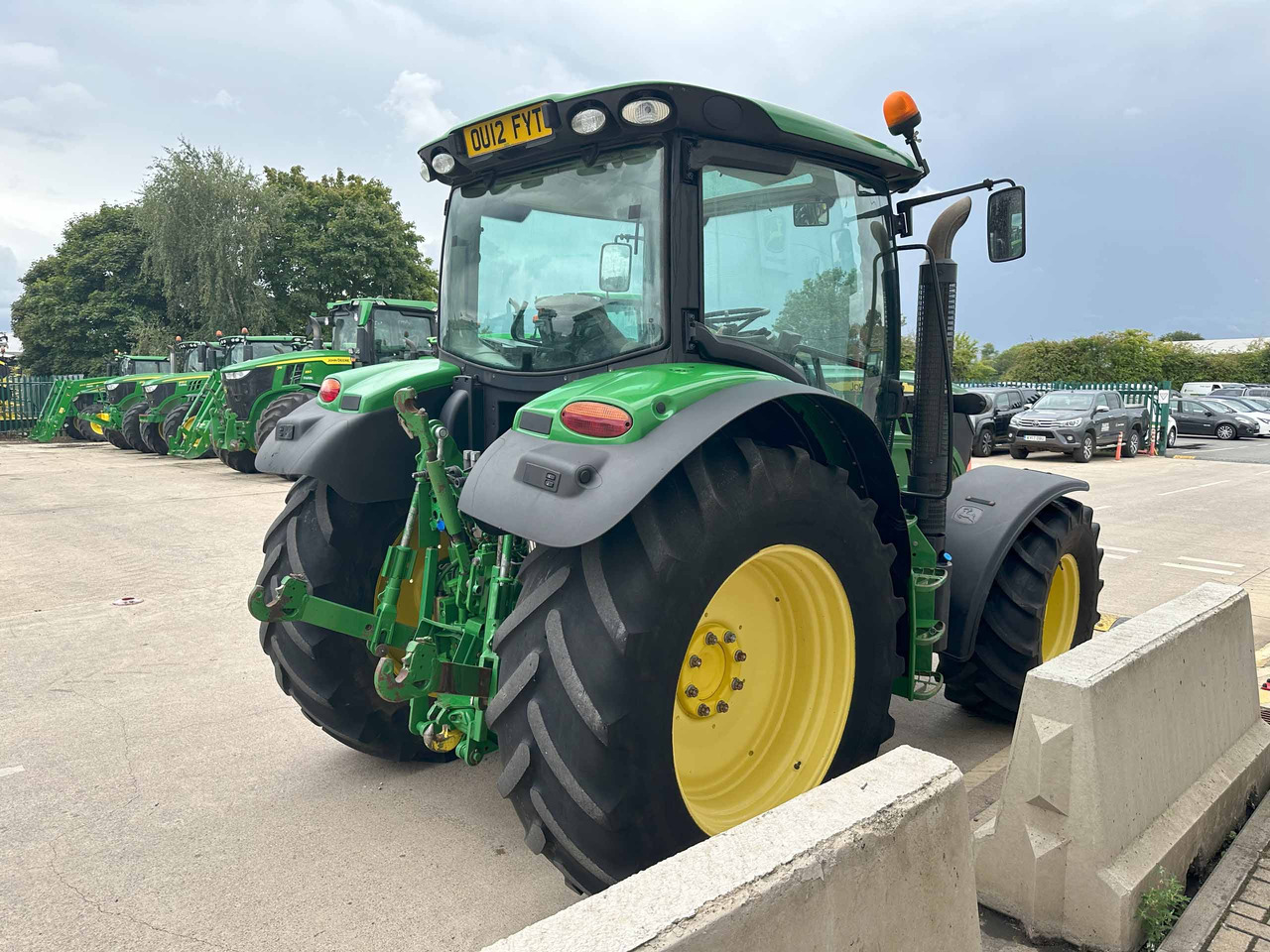 John Deere 6125R - جرار: صورة 5 John Deere 6125R - جرار: صورة 5