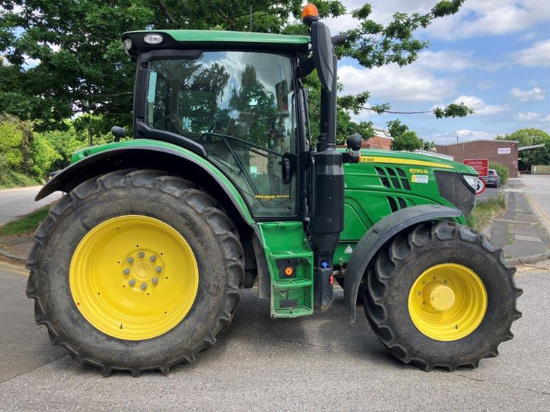 John Deere 6130R - جرار: صورة 1 John Deere 6130R - جرار: صورة 1