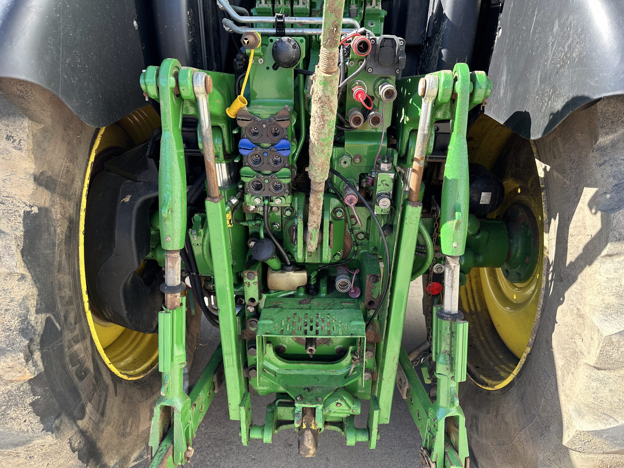 John Deere 6155R - جرار: صورة 5 John Deere 6155R - جرار: صورة 5