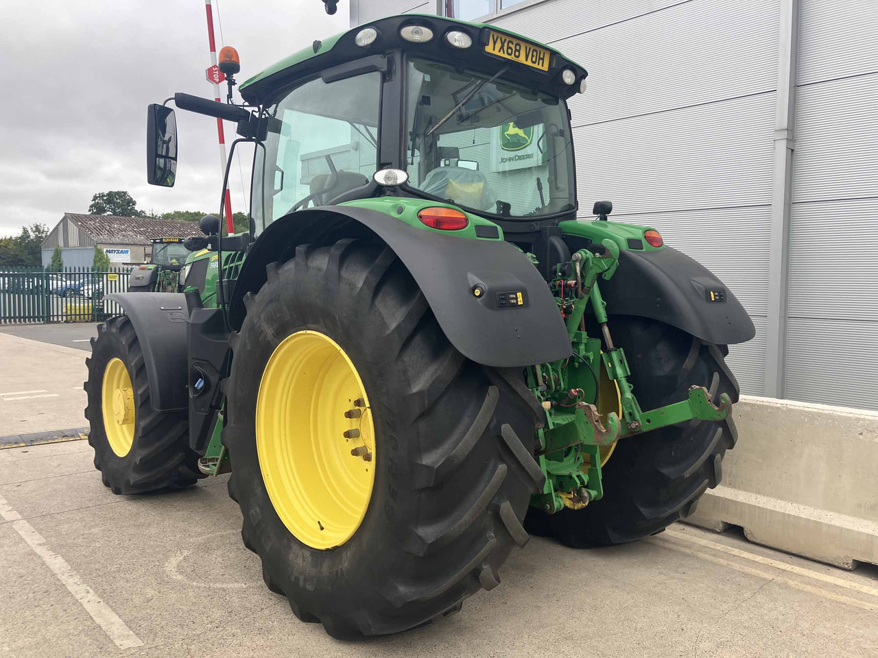 John Deere 6155R - جرار: صورة 3 John Deere 6155R - جرار: صورة 3