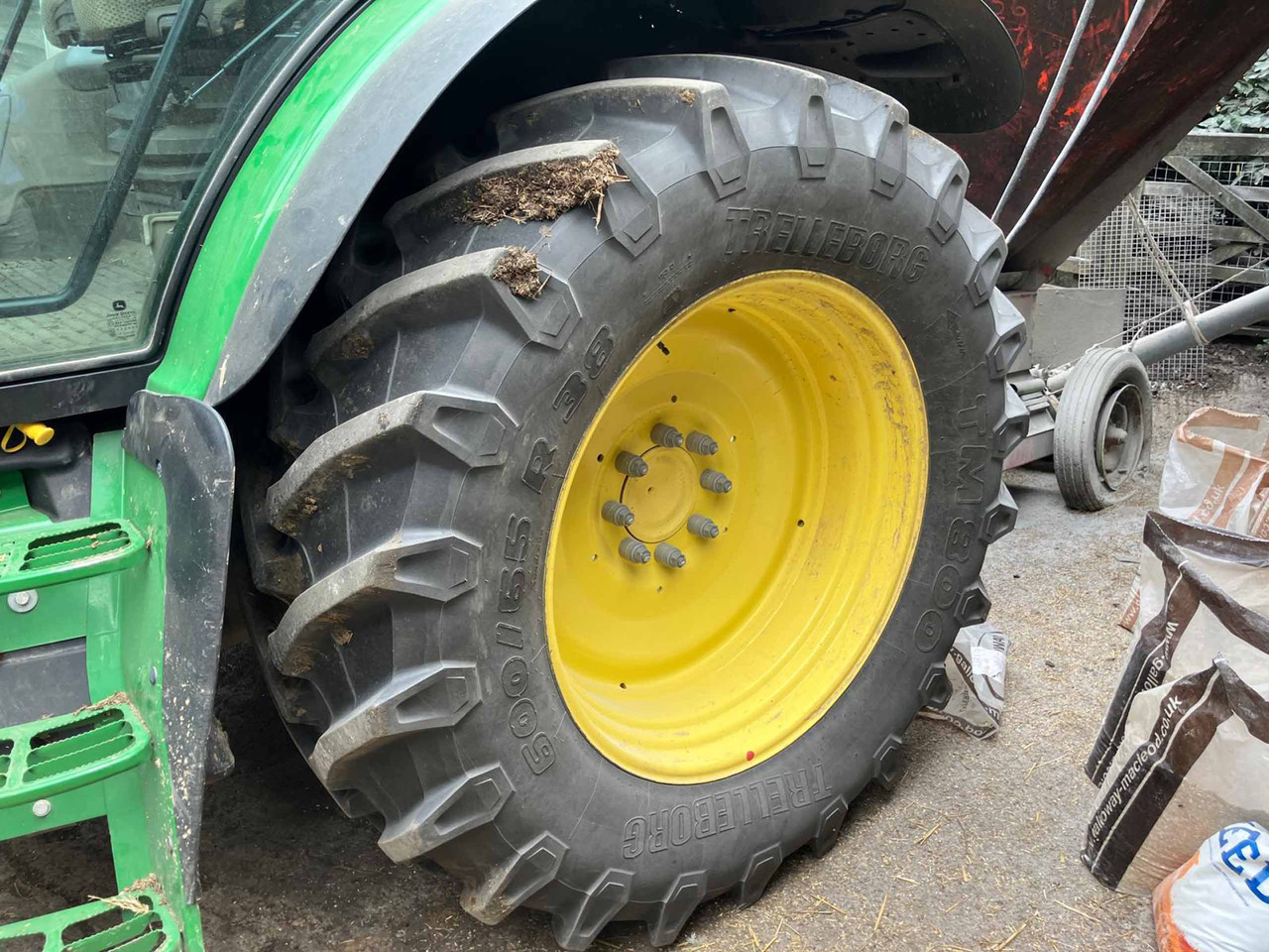 John Deere 6R 150 + 643R Loader - جرار: صورة 2 John Deere 6R 150 + 643R Loader - جرار: صورة 2