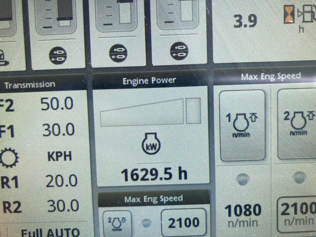 John Deere 6R 215 - جرار: صورة 2 John Deere 6R 215 - جرار: صورة 2