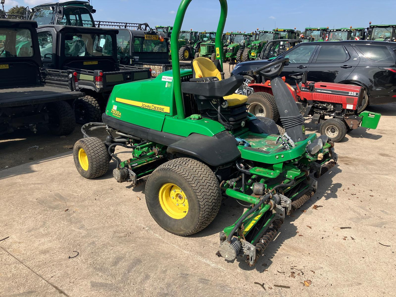 John Deere 7500AE fairway mower - جزازة أعشاب الحدائق: صورة 1 John Deere 7500AE fairway mower - جزازة أعشاب الحدائق: صورة 1