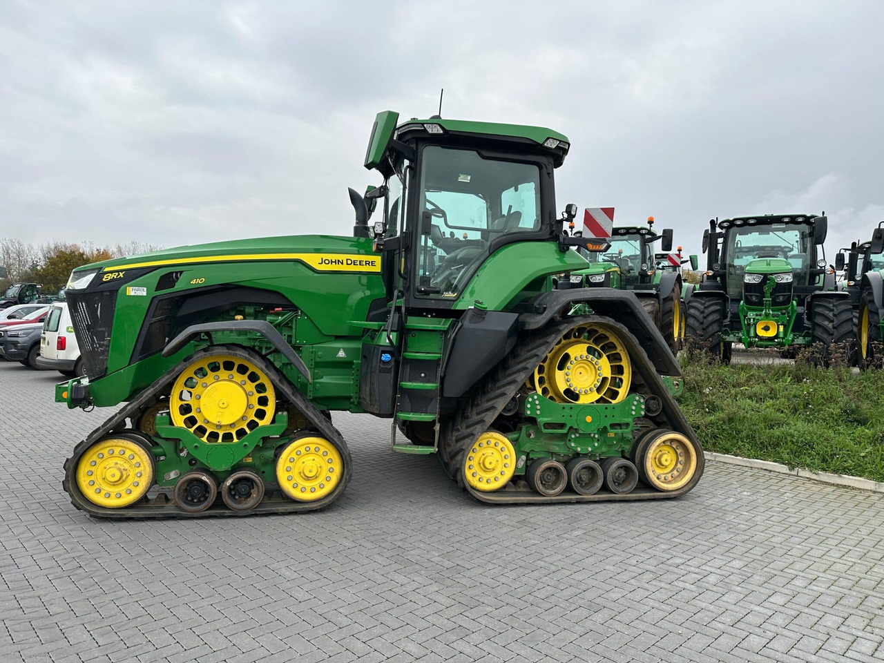 John Deere 8RX 410 - جرَّار مجنزر: صورة 1 John Deere 8RX 410 - جرَّار مجنزر: صورة 1