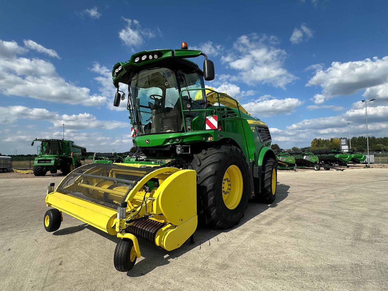 John Deere 9700I - حصادة الأعلاف: صورة 5 John Deere 9700I - حصادة الأعلاف: صورة 5