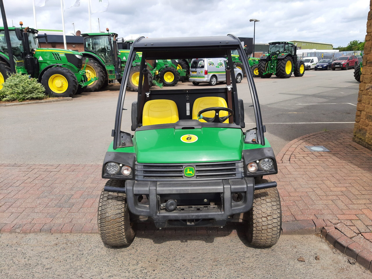 John Deere HPX815E Gator - مركبة لجميع التضاريس: صورة 5 John Deere HPX815E Gator - مركبة لجميع التضاريس: صورة 5