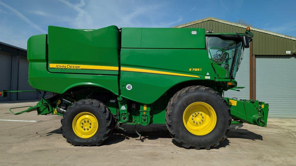 John Deere S785 - حصادة موحَّدة: صورة 2 John Deere S785 - حصادة موحَّدة: صورة 2