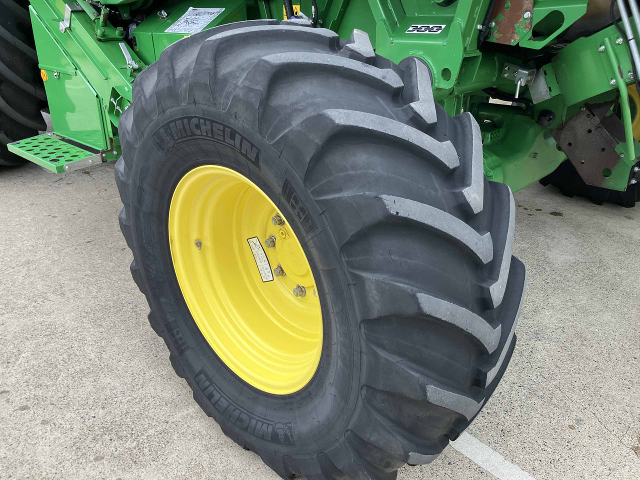 حصادة موحَّدة John Deere T670i HillMaster: صورة 13 حصادة موحَّدة John Deere T670i HillMaster: صورة 13
