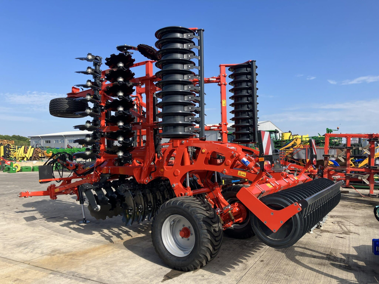 Kuhn Optimer L6000 - معدات حرث التربة: صورة 3 Kuhn Optimer L6000 - معدات حرث التربة: صورة 3