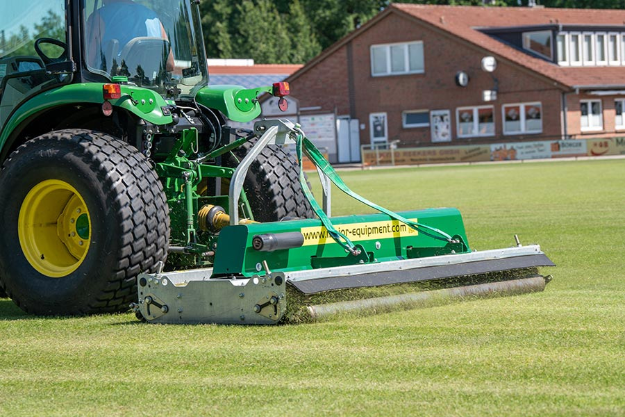 جديدة التقطيع جزازة/ ماكينات قطع الحشائش Major MJ71-240 roller mower: صورة 1
