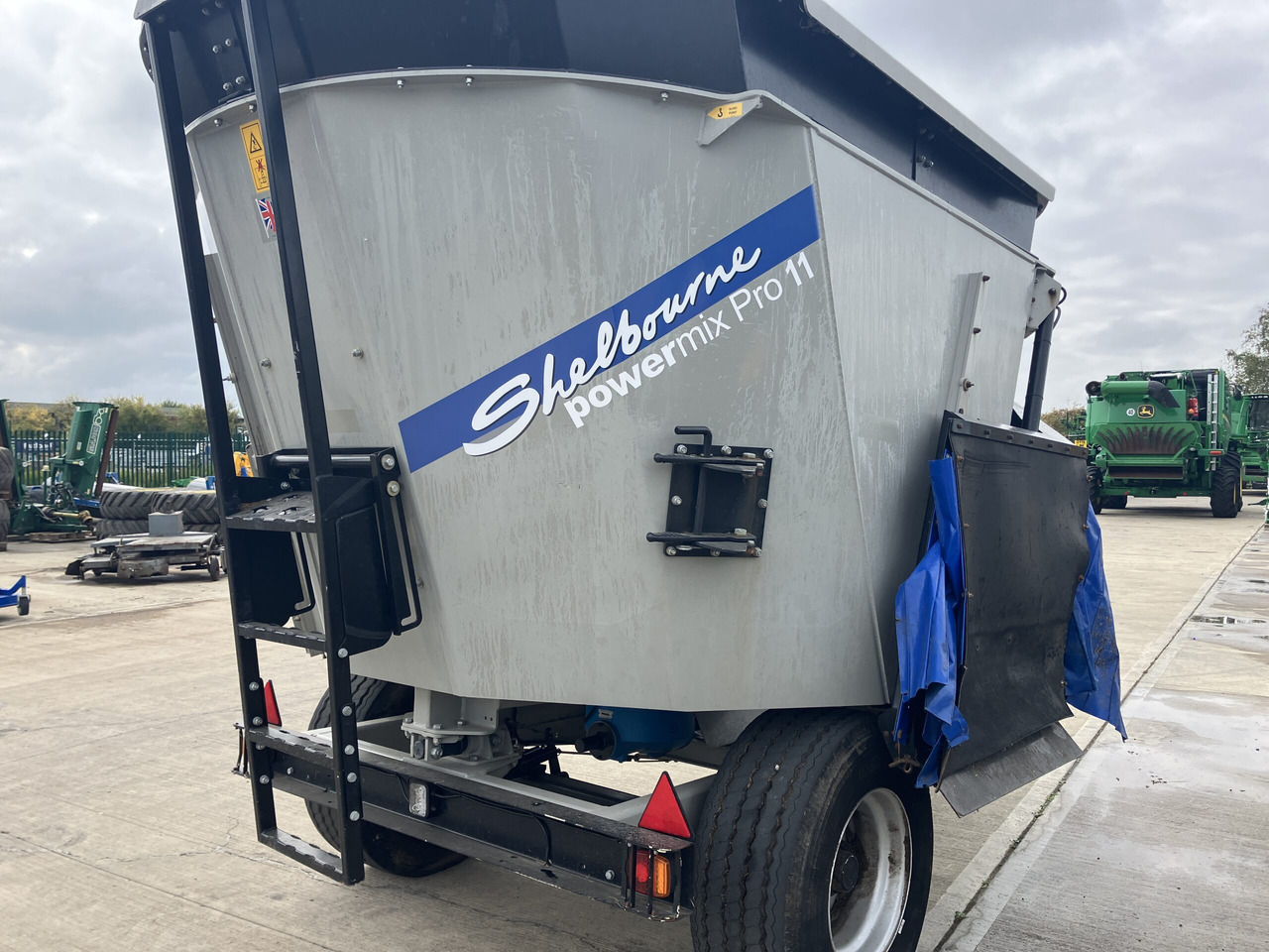 Shelbourne Reynolds Powermix Pro 11 - عربة خلط الأعلاف: صورة 4 Shelbourne Reynolds Powermix Pro 11 - عربة خلط الأعلاف: صورة 4