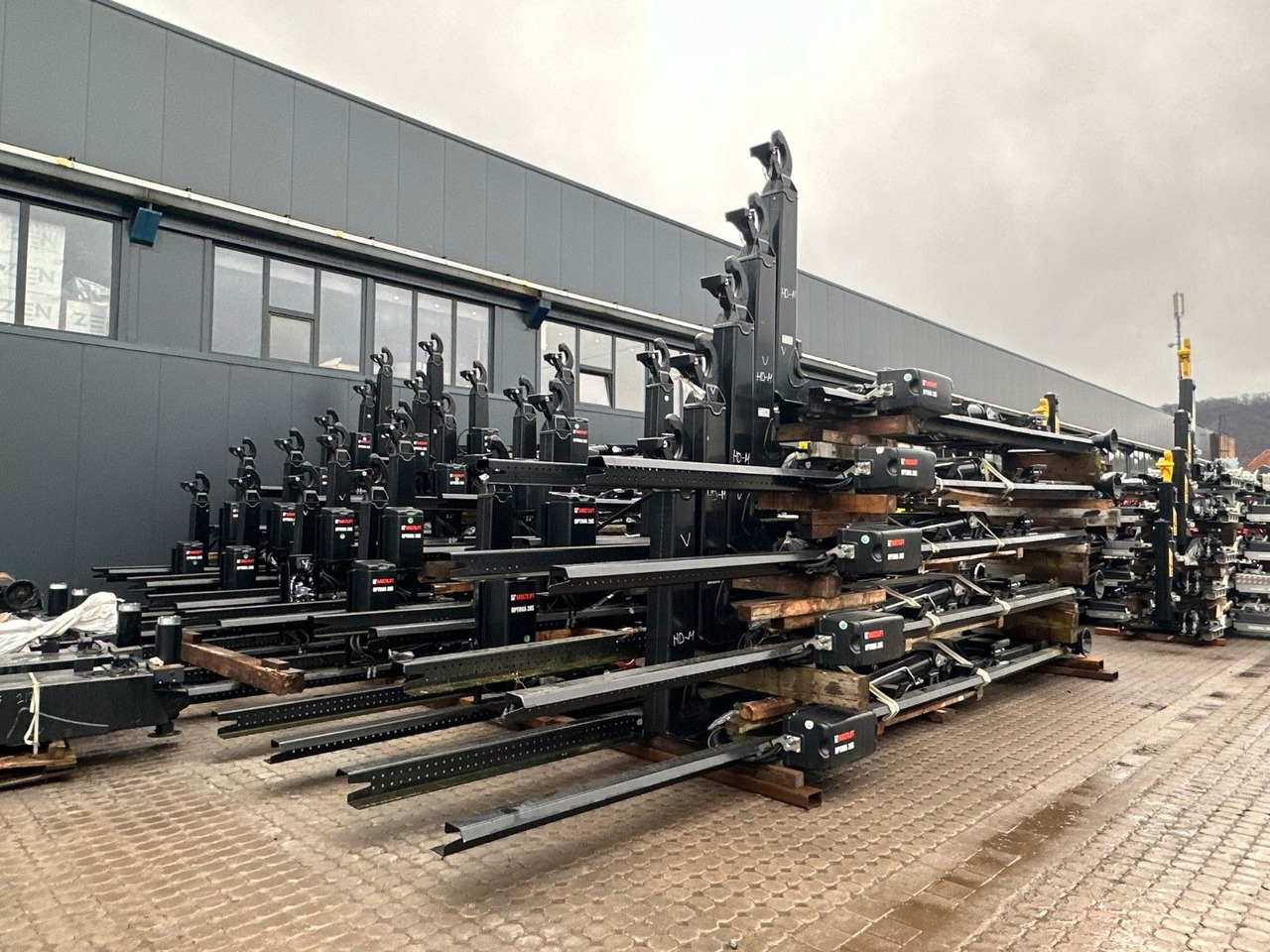 Hiab Multilift 20s56 - 25s56 - شاحنة ذات خطاف: صورة 2 Hiab Multilift 20s56 - 25s56 - شاحنة ذات خطاف: صورة 2