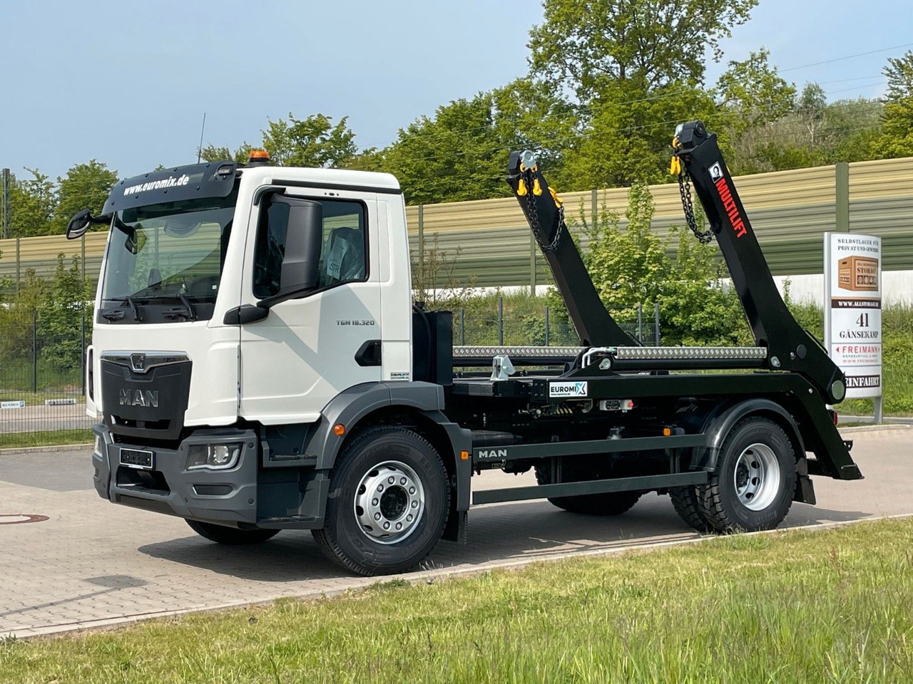 MAN TGM 18.320 4x2 Euro 6e Hiab Multilift Futura 12 - شاحنة قلاب, شاحنة كرين: صورة 2 MAN TGM 18.320 4x2 Euro 6e Hiab Multilift Futura 12 - شاحنة قلاب, شاحنة كرين: صورة 2