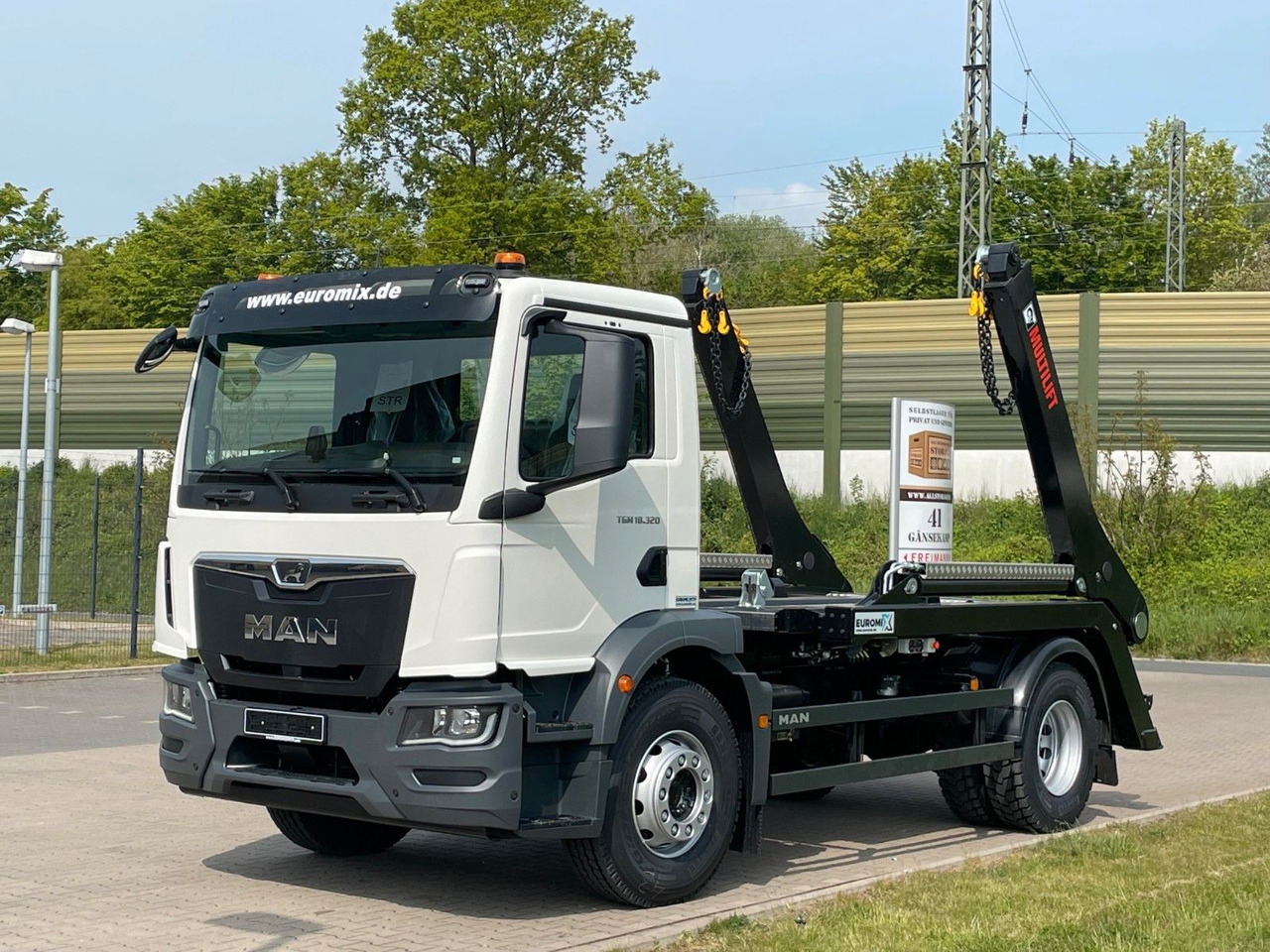 MAN TGM 18.320 4x2 Euro 6e Hiab Multilift Futura 12 - شاحنة قلاب, شاحنة كرين: صورة 1 MAN TGM 18.320 4x2 Euro 6e Hiab Multilift Futura 12 - شاحنة قلاب, شاحنة كرين: صورة 1