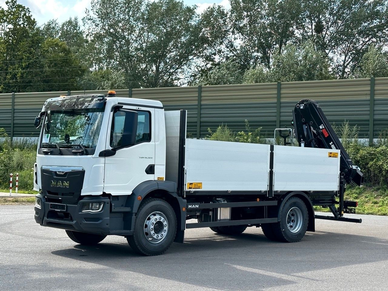 MAN TGM 18.320 4x2 Euro6e Kran Hiab - شاحنات مسطحة, شاحنة كرين: صورة 1 MAN TGM 18.320 4x2 Euro6e Kran Hiab - شاحنات مسطحة, شاحنة كرين: صورة 1