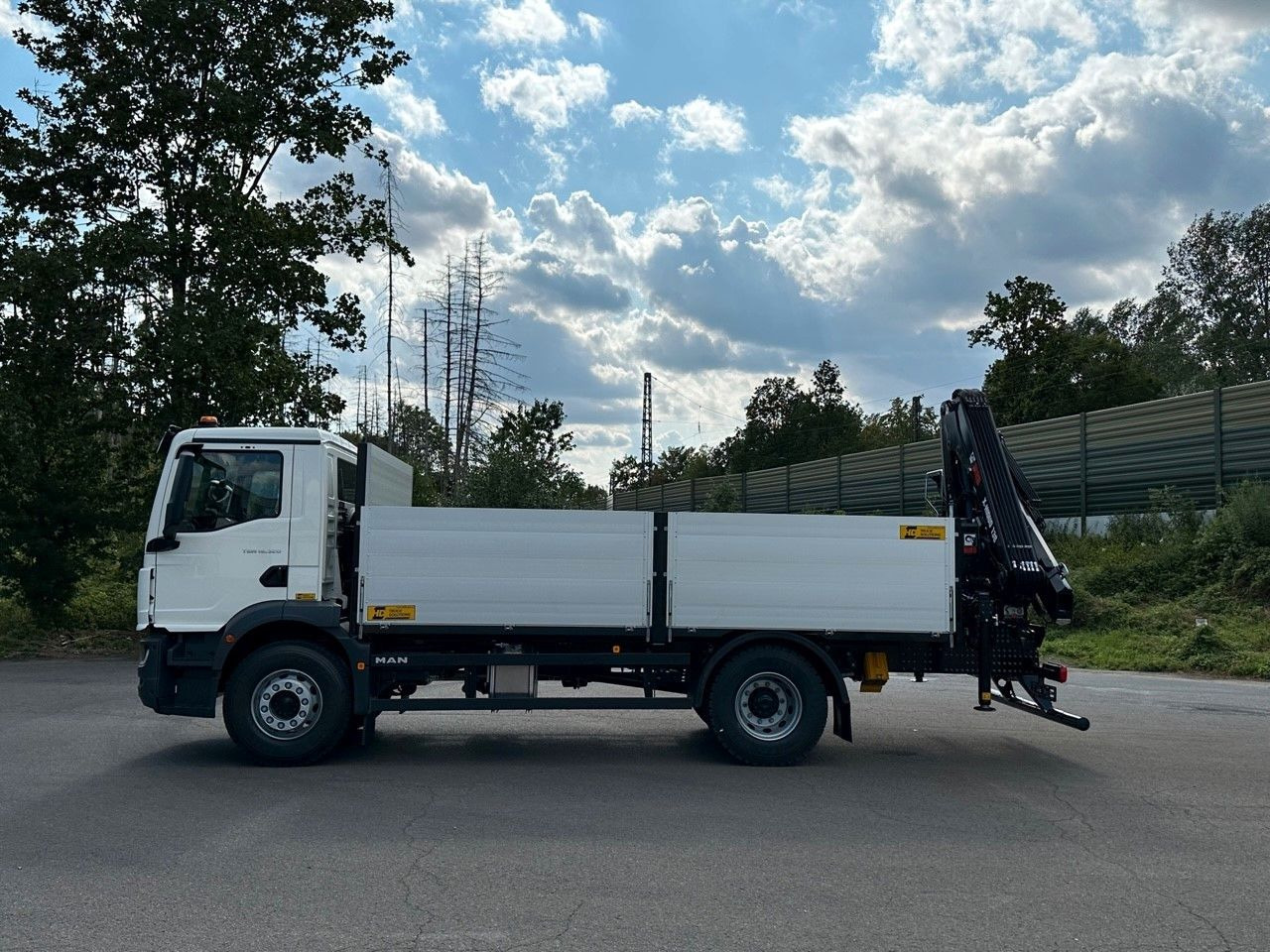 MAN TGM 18.320 4x2 Euro6e Kran Hiab - شاحنات مسطحة, شاحنة كرين: صورة 3 MAN TGM 18.320 4x2 Euro6e Kran Hiab - شاحنات مسطحة, شاحنة كرين: صورة 3
