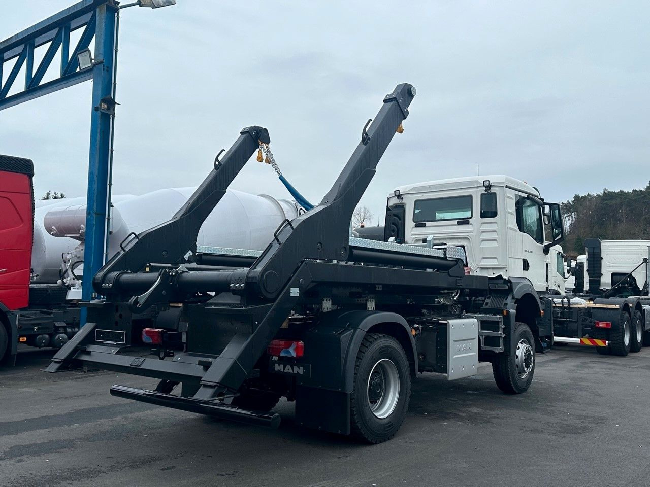 MAN TGS 18.400 4x4 Euro 6e Hyva Absetzkipper - شاحنة قلاب, شاحنة كرين: صورة 3 MAN TGS 18.400 4x4 Euro 6e Hyva Absetzkipper - شاحنة قلاب, شاحنة كرين: صورة 3