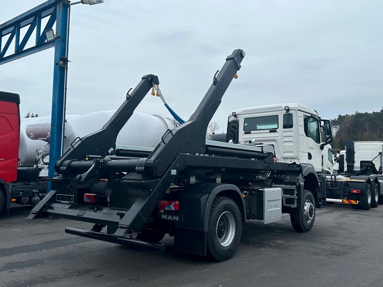 MAN TGS 18.400 4x4 Euro 6e Hyva Absetzkipper - شاحنة قلاب, شاحنة كرين: صورة 3 MAN TGS 18.400 4x4 Euro 6e Hyva Absetzkipper - شاحنة قلاب, شاحنة كرين: صورة 3