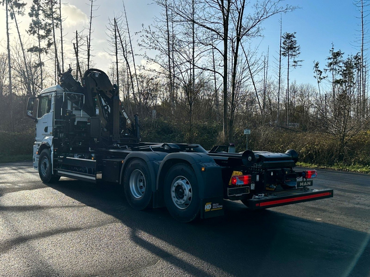 MAN TGS 26.470 6x2 Abrollkipper + Kran Hiab 138-3 - شاحنة ذات خطاف, شاحنة كرين: صورة 4 MAN TGS 26.470 6x2 Abrollkipper + Kran Hiab 138-3 - شاحنة ذات خطاف, شاحنة كرين: صورة 4