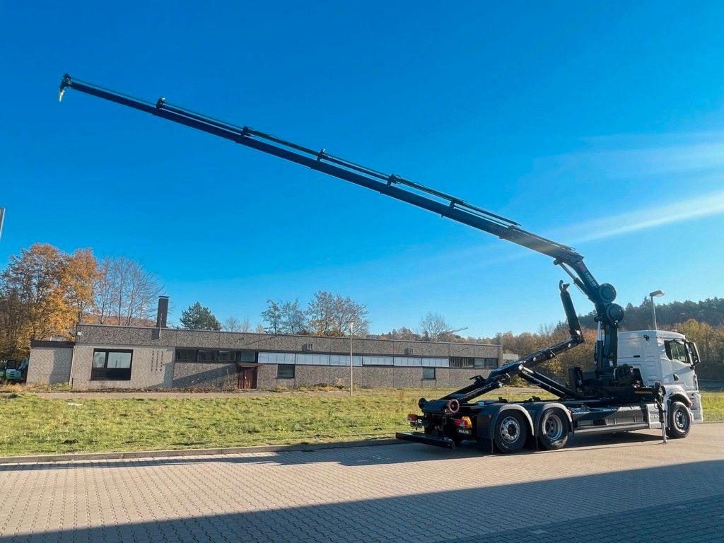 MAN TGS 26.470 6x2 Abrollkipper + Kran Hiab 228-6 - شاحنة ذات خطاف, شاحنة كرين: صورة 5 MAN TGS 26.470 6x2 Abrollkipper + Kran Hiab 228-6 - شاحنة ذات خطاف, شاحنة كرين: صورة 5