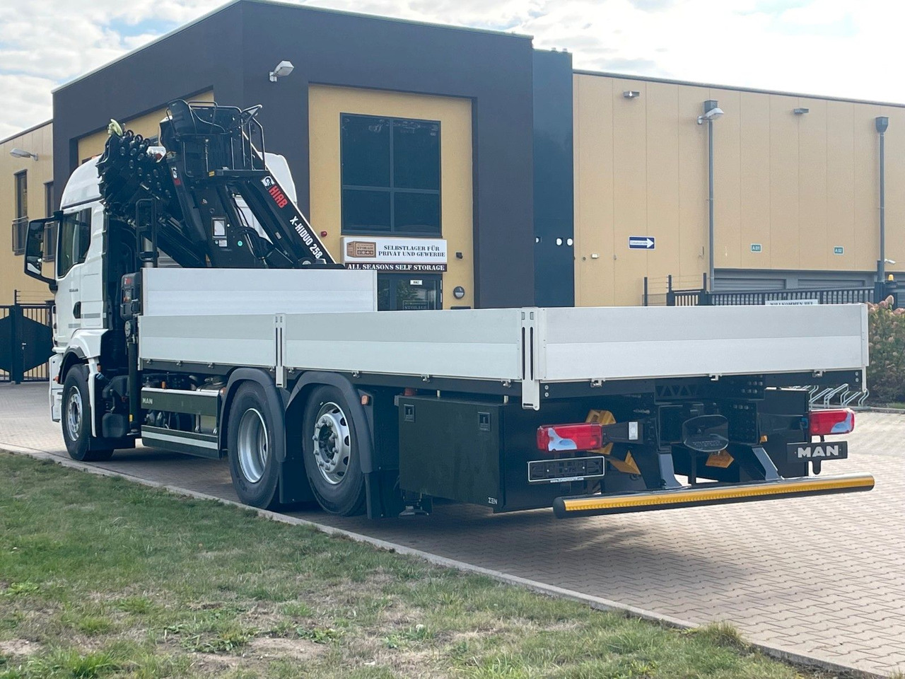 MAN TGS 26.480 /6X Hiab X-HIRRO 302 E-6 JIB 70x4 - شاحنة كرين: صورة 4 MAN TGS 26.480 /6X Hiab X-HIRRO 302 E-6 JIB 70x4 - شاحنة كرين: صورة 4