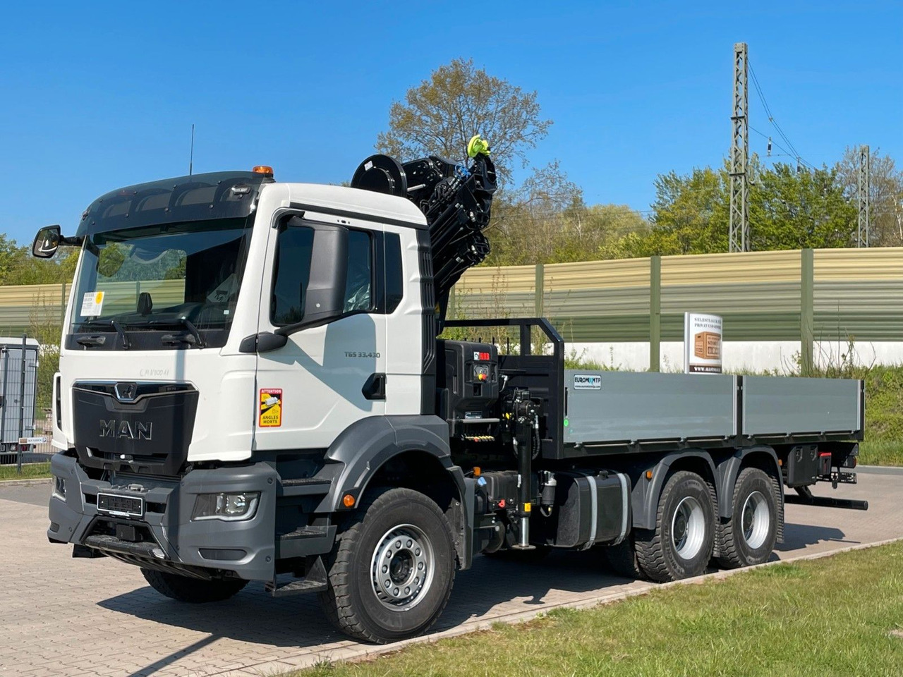 MAN TGS 33.440 6x4 HIAB 228-6 - شاحنة كرين: صورة 3 MAN TGS 33.440 6x4 HIAB 228-6 - شاحنة كرين: صورة 3