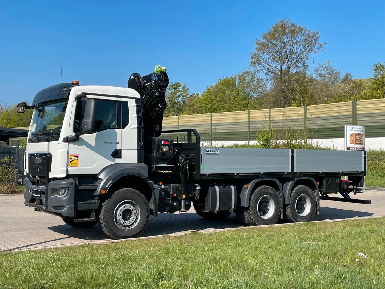 MAN TGS 33.440 6x4 HIAB 228-6 - شاحنة كرين: صورة 4 MAN TGS 33.440 6x4 HIAB 228-6 - شاحنة كرين: صورة 4