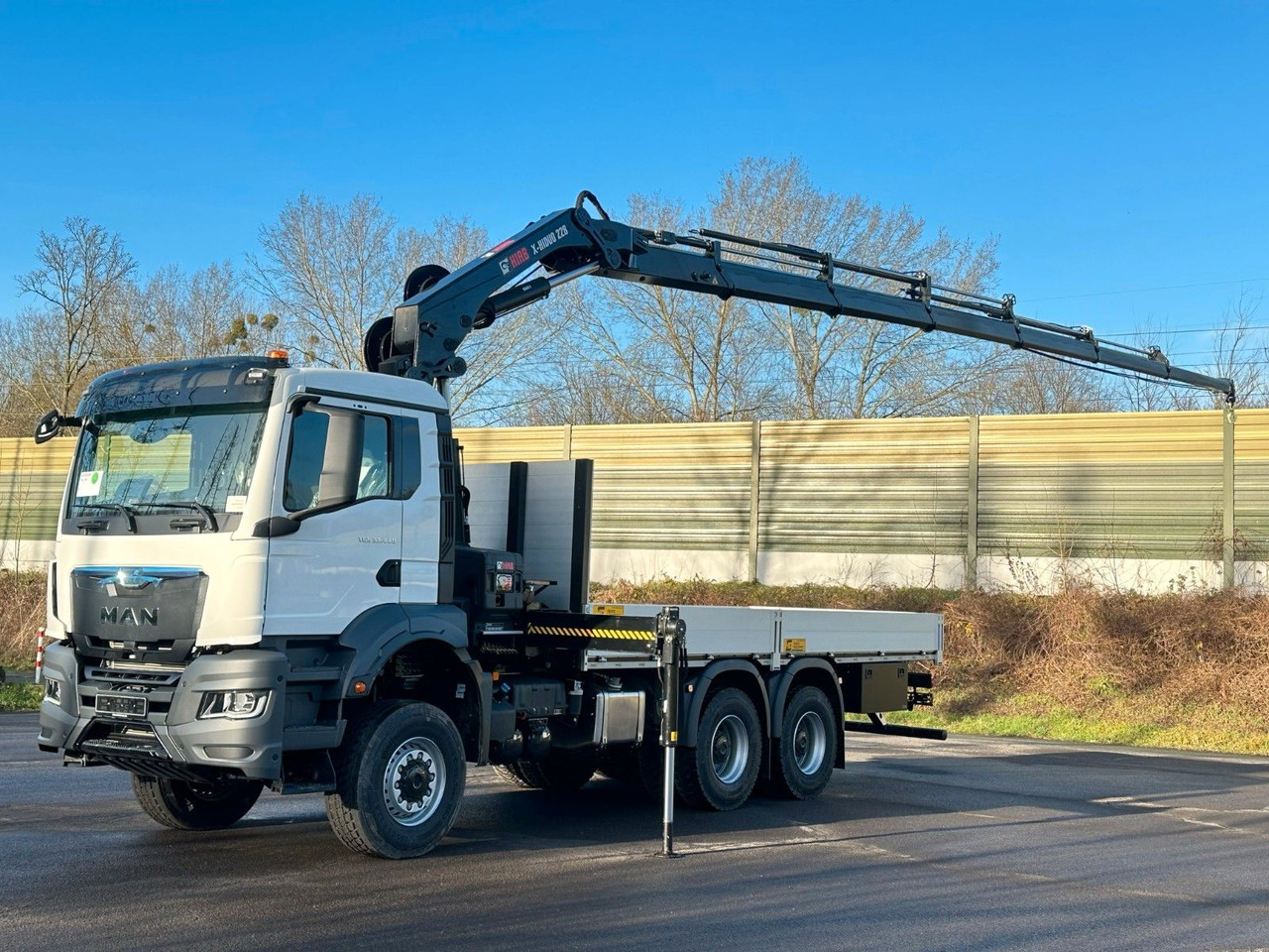 MAN TGS 33.440 6x6 Kran HIAB 228-6 - شاحنة كرين: صورة 1 MAN TGS 33.440 6x6 Kran HIAB 228-6 - شاحنة كرين: صورة 1