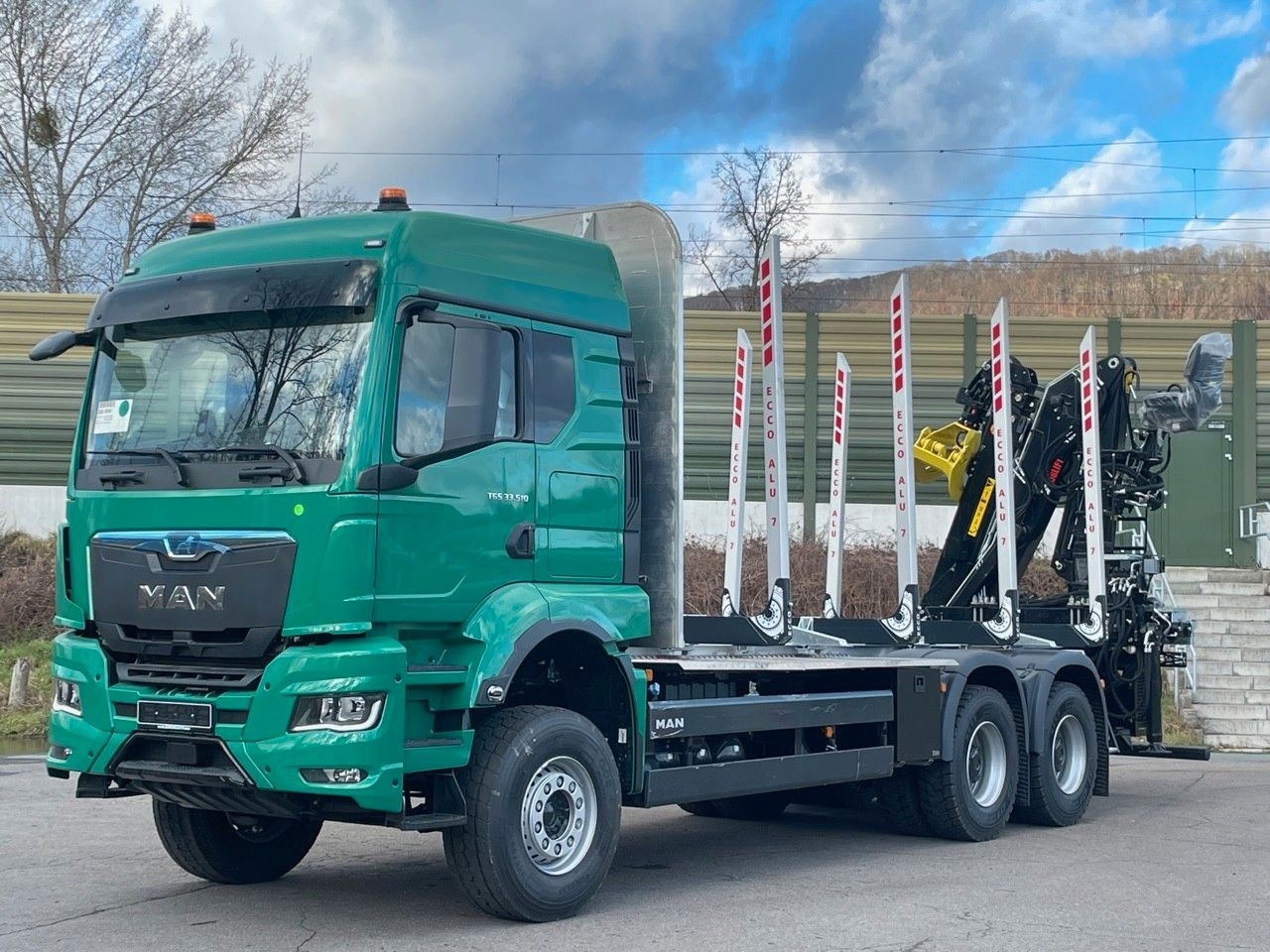 MAN TGS 33.510 6X4 BL Euro6e LogLift 165Z - شاحنة قطع الأشجار, شاحنة كرين: صورة 2 MAN TGS 33.510 6X4 BL Euro6e LogLift 165Z - شاحنة قطع الأشجار, شاحنة كرين: صورة 2