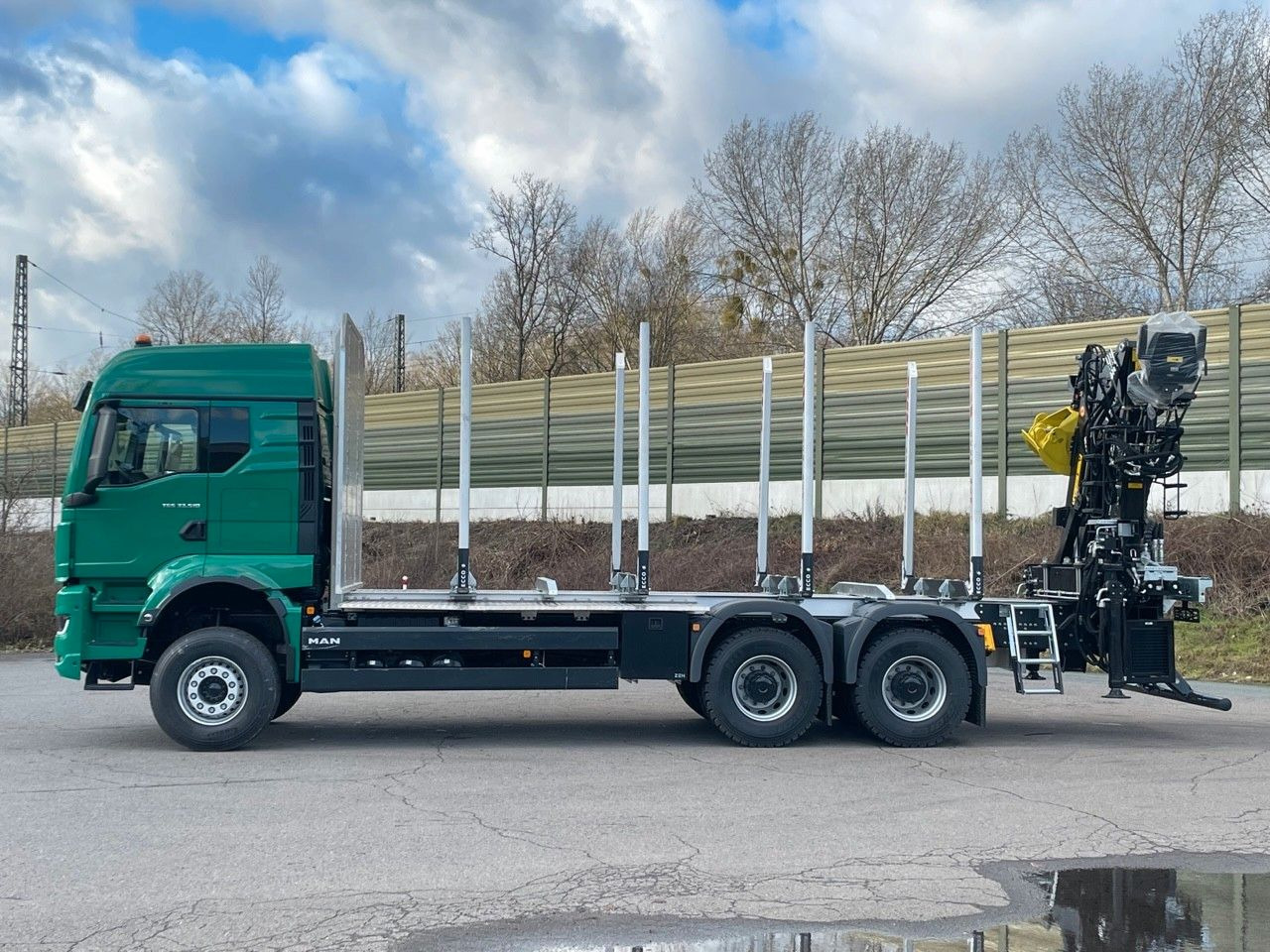 MAN TGS 33.510 6X4 BL Euro6e LogLift 165Z - شاحنة قطع الأشجار, شاحنة كرين: صورة 4 MAN TGS 33.510 6X4 BL Euro6e LogLift 165Z - شاحنة قطع الأشجار, شاحنة كرين: صورة 4