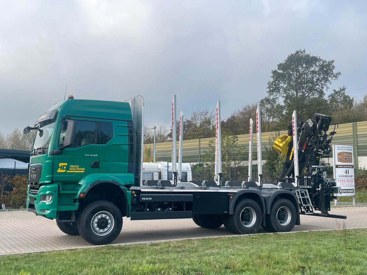 MAN TGS 33.520 6X6 Euro6e Loglift 165 Z Retarder - شاحنة قطع الأشجار, شاحنة كرين: صورة 2 MAN TGS 33.520 6X6 Euro6e Loglift 165 Z Retarder - شاحنة قطع الأشجار, شاحنة كرين: صورة 2