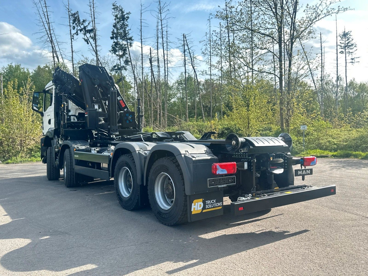 MAN TGS 35.520 8x4 Abrollkipper + Kran HIAB 228-6 - شاحنة ذات خطاف, شاحنة كرين: صورة 5 MAN TGS 35.520 8x4 Abrollkipper + Kran HIAB 228-6 - شاحنة ذات خطاف, شاحنة كرين: صورة 5