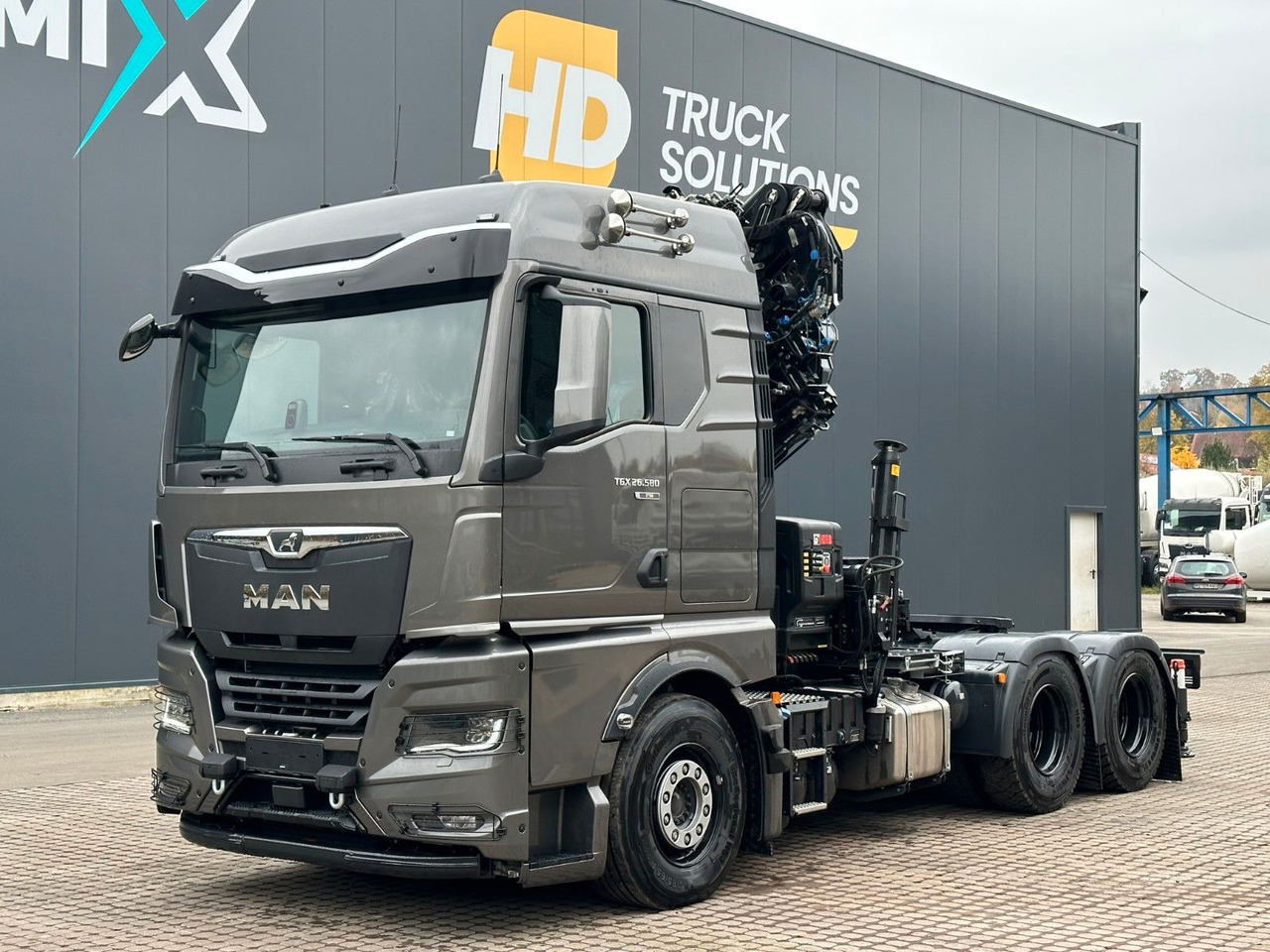 MAN TGX 26.580 6x4 Kran Hiab 302-6 + Jib-4 - وحدة جر: صورة 2 MAN TGX 26.580 6x4 Kran Hiab 302-6 + Jib-4 - وحدة جر: صورة 2