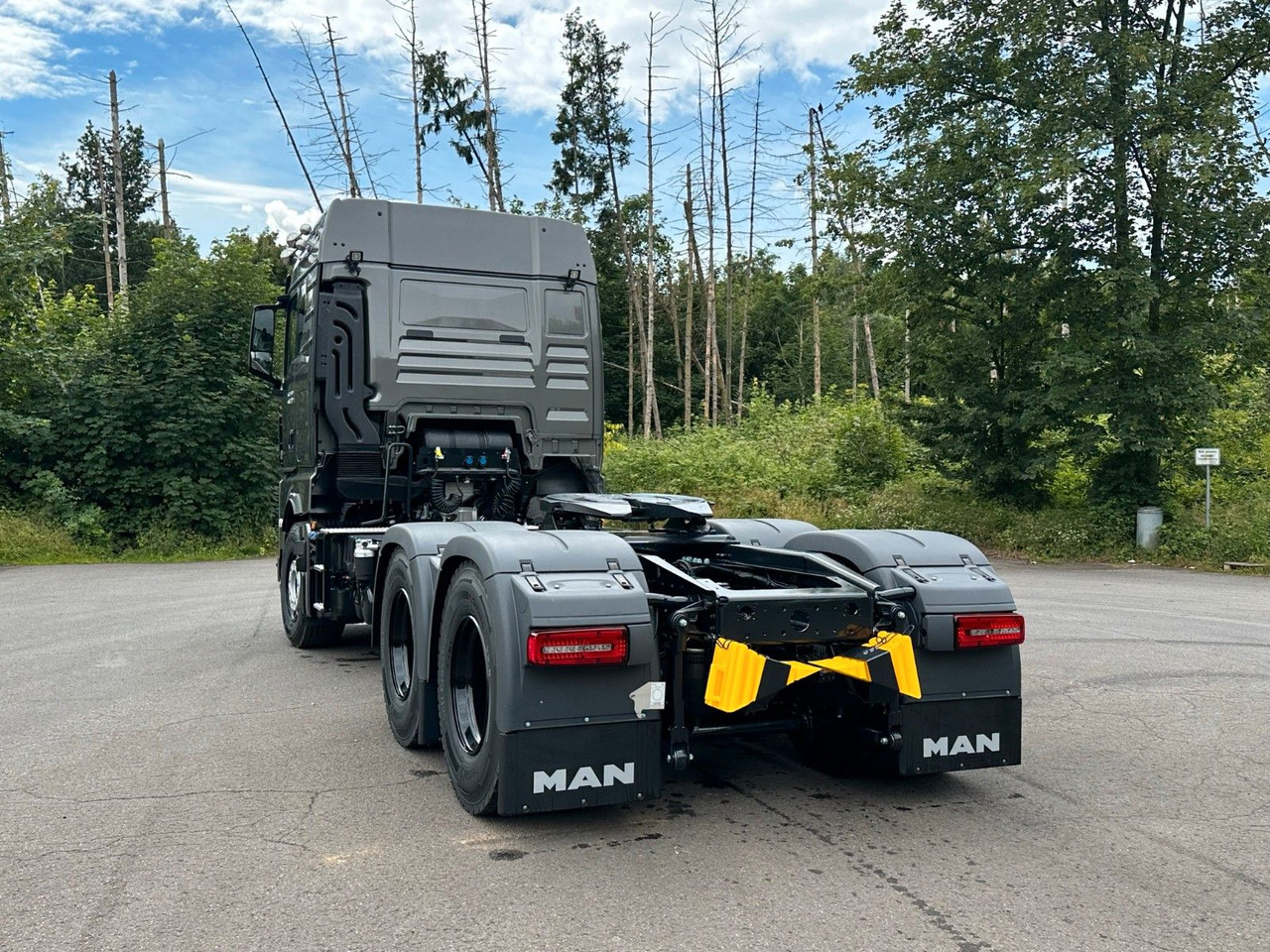 MAN TGX 26.580 6x4 Retarder - وحدة جر: صورة 3 MAN TGX 26.580 6x4 Retarder - وحدة جر: صورة 3