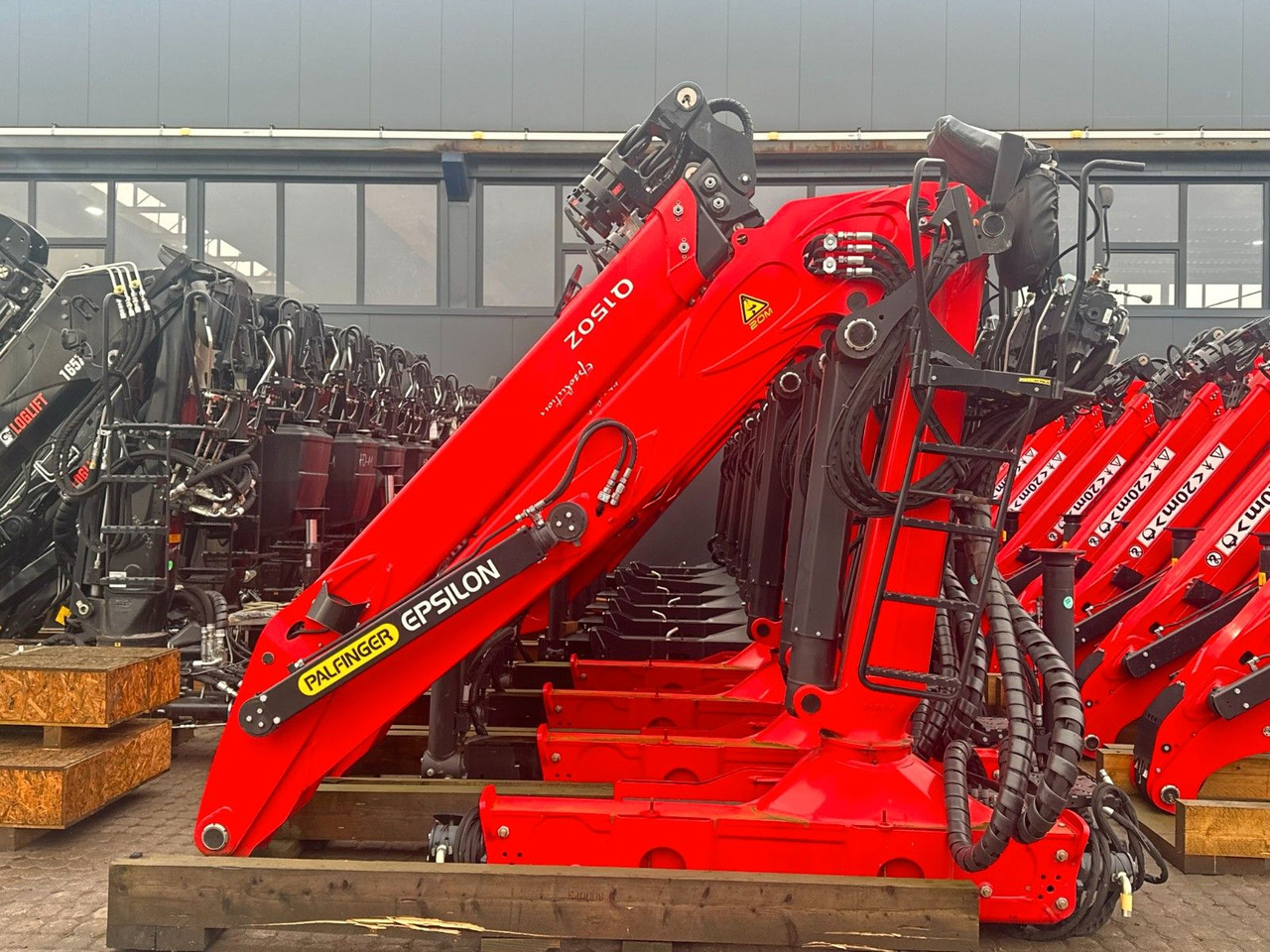 Palfinger EPSILON Q 150 Z Kran - شاحنة قطع الأشجار, شاحنة كرين: صورة 2 Palfinger EPSILON Q 150 Z Kran - شاحنة قطع الأشجار, شاحنة كرين: صورة 2