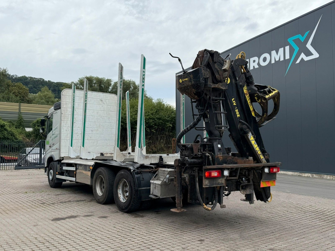 Volvo FH500 6X4 LIV 120 Z Kurzholz - شاحنة قطع الأشجار: صورة 4 Volvo FH500 6X4 LIV 120 Z Kurzholz - شاحنة قطع الأشجار: صورة 4