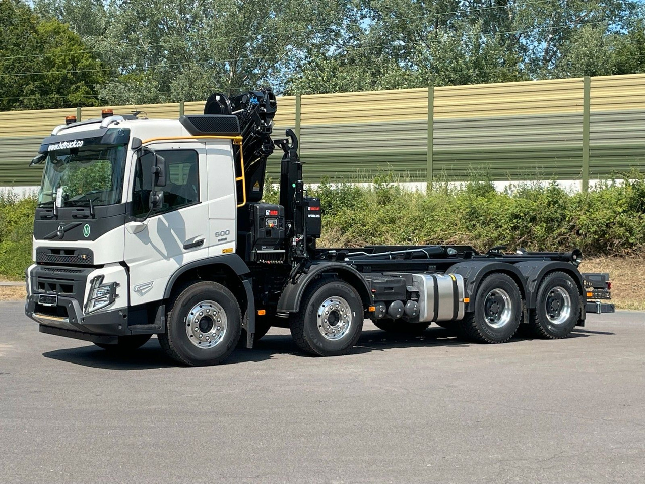 Volvo FMX 500 8x4 Abrollkipper + Kran Hiab 228-6 - شاحنة ذات خطاف, شاحنة كرين: صورة 3 Volvo FMX 500 8x4 Abrollkipper + Kran Hiab 228-6 - شاحنة ذات خطاف, شاحنة كرين: صورة 3