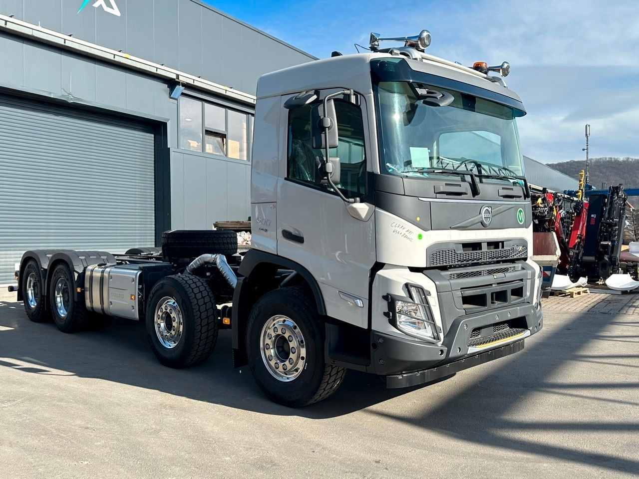 Volvo FMX 500 8x4 - شاحنة هيكل كابينة: صورة 4 Volvo FMX 500 8x4 - شاحنة هيكل كابينة: صورة 4