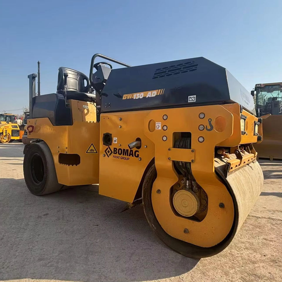 BOMAG BW130D Used Road Roller Construction Machinery for Sale in Good Condition - مدحلة اسفلت: صورة 1 BOMAG BW130D Used Road Roller Construction Machinery for Sale in Good Condition - مدحلة اسفلت: صورة 1
