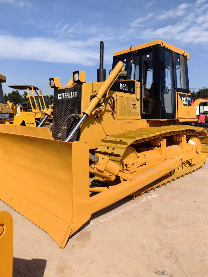 CATERPILLAR D6G2 - جرافة: صورة 3 CATERPILLAR D6G2 - جرافة: صورة 3