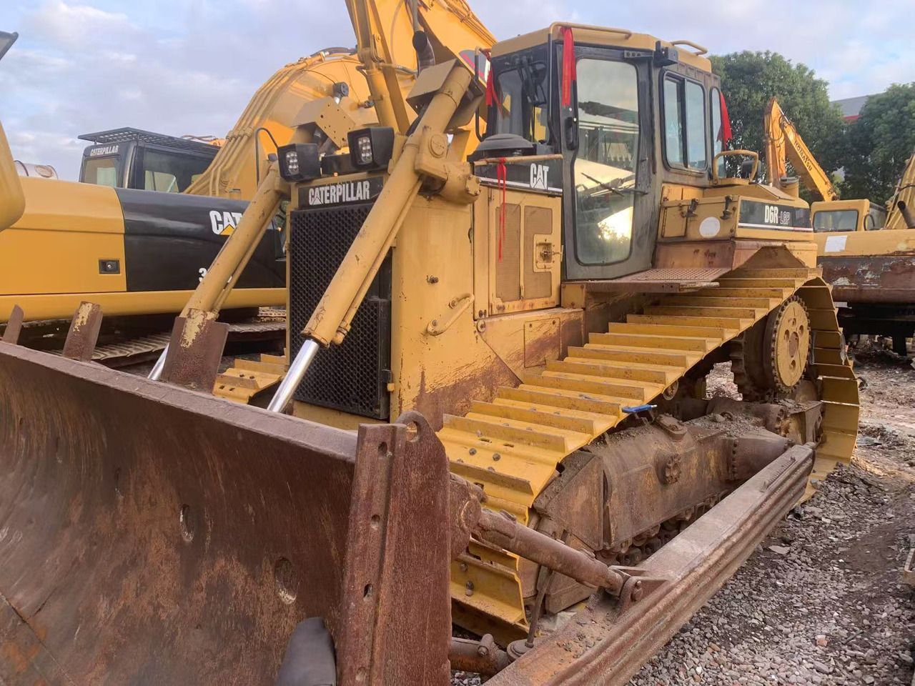 CATERPILLAR D6R - جرافة: صورة 2 CATERPILLAR D6R - جرافة: صورة 2