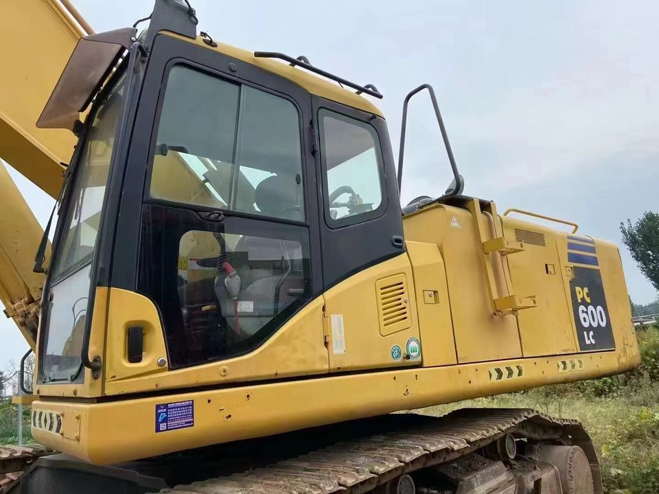 Original Good Condition USED Excavator PC600LC-8 60 Ton Excavator Crawler Excavator for Komatsu on Sale - حفار زحاف: صورة 5 Original Good Condition USED Excavator PC600LC-8 60 Ton Excavator Crawler Excavator for Komatsu on Sale - حفار زحاف: صورة 5