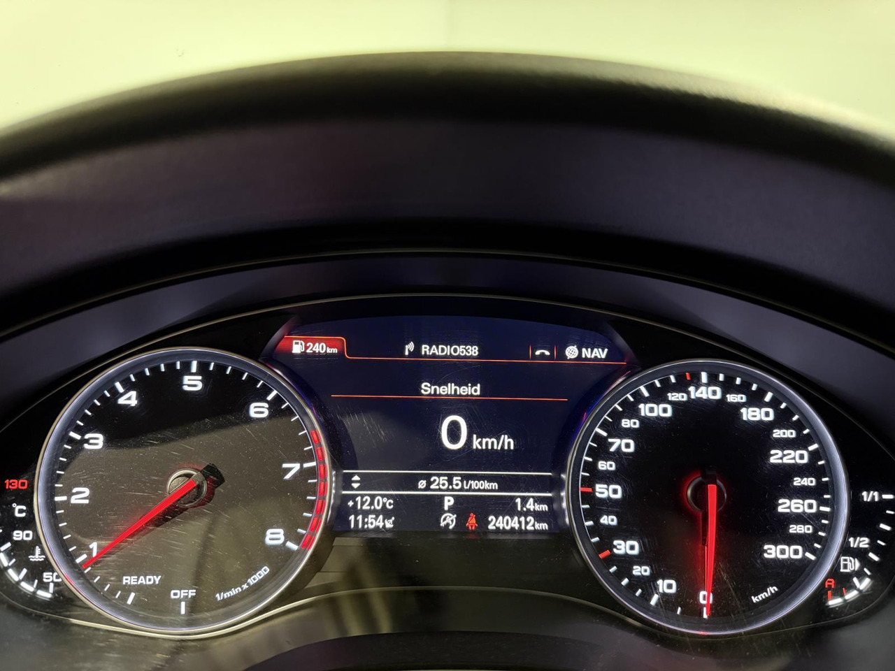 Audi | A6 Avant | 1.8 TFSI ultra Premium Edition | 2016 | 240.412 km | Automaat | L563VD | Geen oordeel - سيارة: صورة 5 Audi | A6 Avant | 1.8 TFSI ultra Premium Edition | 2016 | 240.412 km | Automaat | L563VD | Geen oordeel - سيارة: صورة 5
