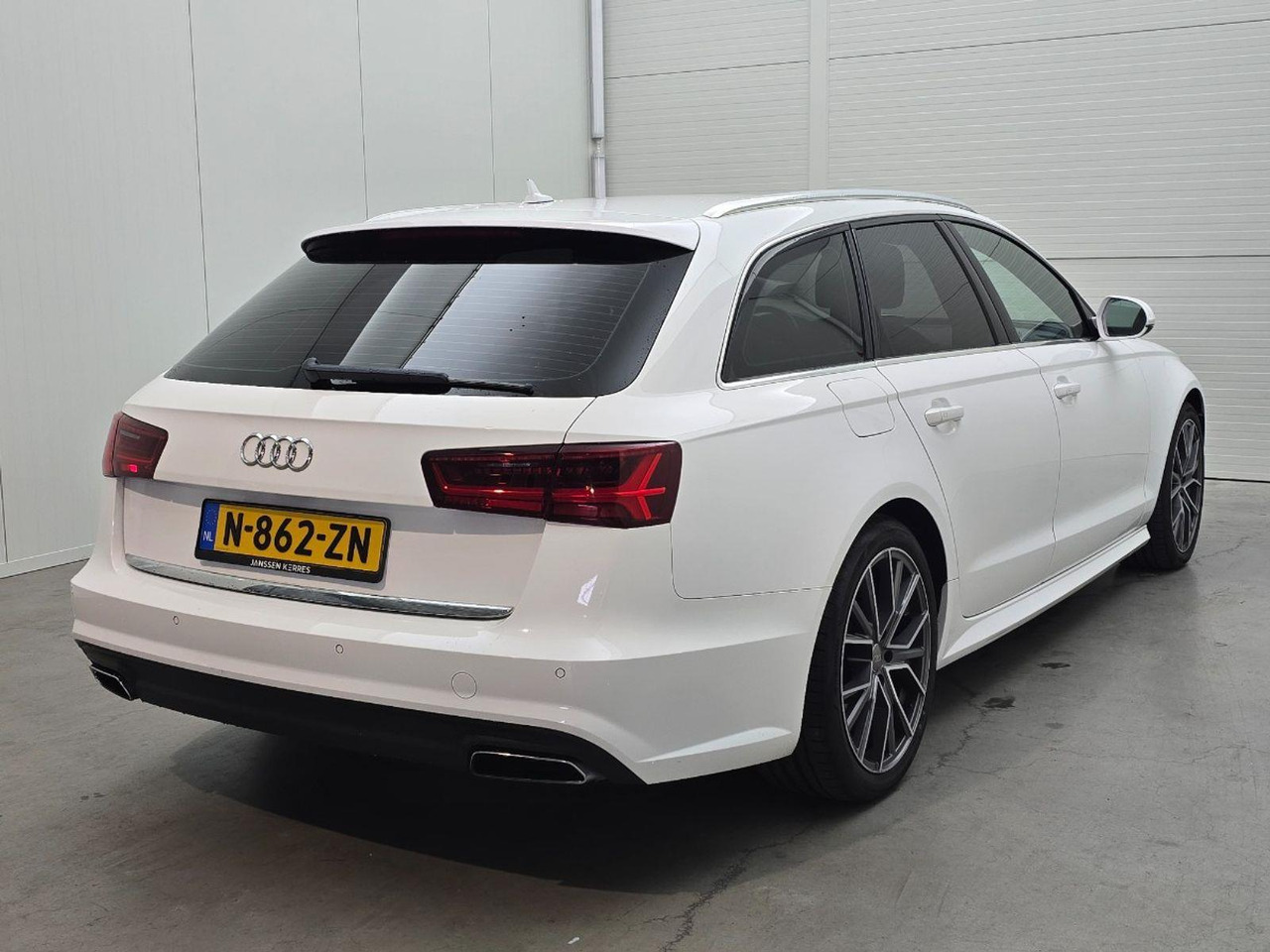 Audi A6 Avant 2.0 TFSI Advance Sport | 2018 | 196.446 km | Automaat | N862ZN | NAP: Geen oordeel - سيارة: صورة 4 Audi A6 Avant 2.0 TFSI Advance Sport | 2018 | 196.446 km | Automaat | N862ZN | NAP: Geen oordeel - سيارة: صورة 4