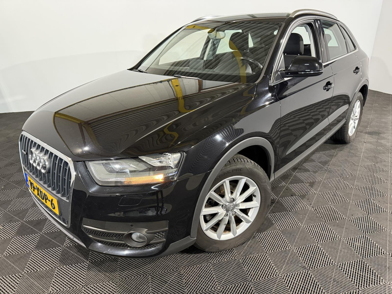 Audi | Q3 | 2.0 TFSI quattro Pro Line | 2012 | 204.122 km | 19XDP6 | Logisch - سيارة دفع رباعي: صورة 1 Audi | Q3 | 2.0 TFSI quattro Pro Line | 2012 | 204.122 km | 19XDP6 | Logisch - سيارة دفع رباعي: صورة 1