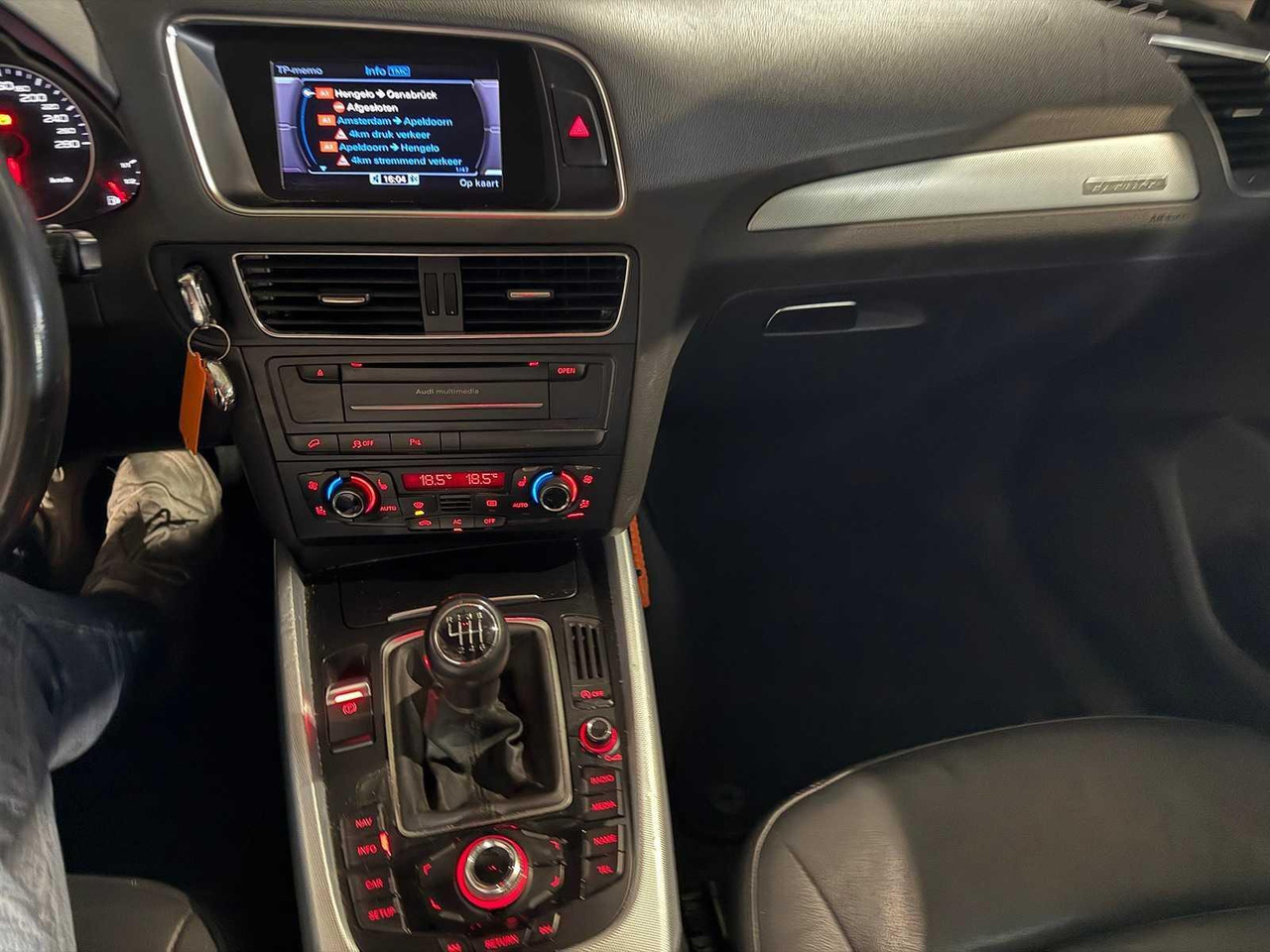 Audi Q5 2.0 TFSI quattro Pro Line | 2011 | 228.356 km | 22-PBP-4 - سيارة دفع رباعي: صورة 4 Audi Q5 2.0 TFSI quattro Pro Line | 2011 | 228.356 km | 22-PBP-4 - سيارة دفع رباعي: صورة 4
